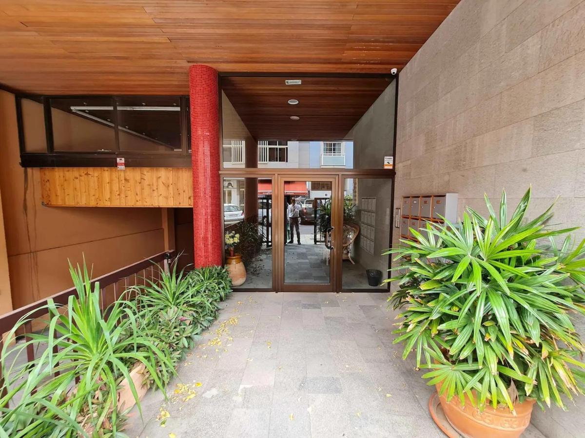 Bonito Y Tranquilo Apartamento En Los Abrigos Luaran gambar